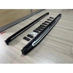 Honda ZR-V İçin Uyumlu Yan Basamak