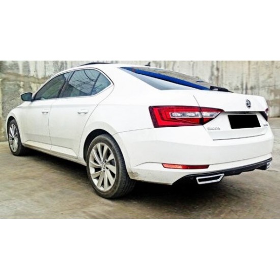 Skoda Superb Mk3 2015 S Difüzör Parlak Siyah